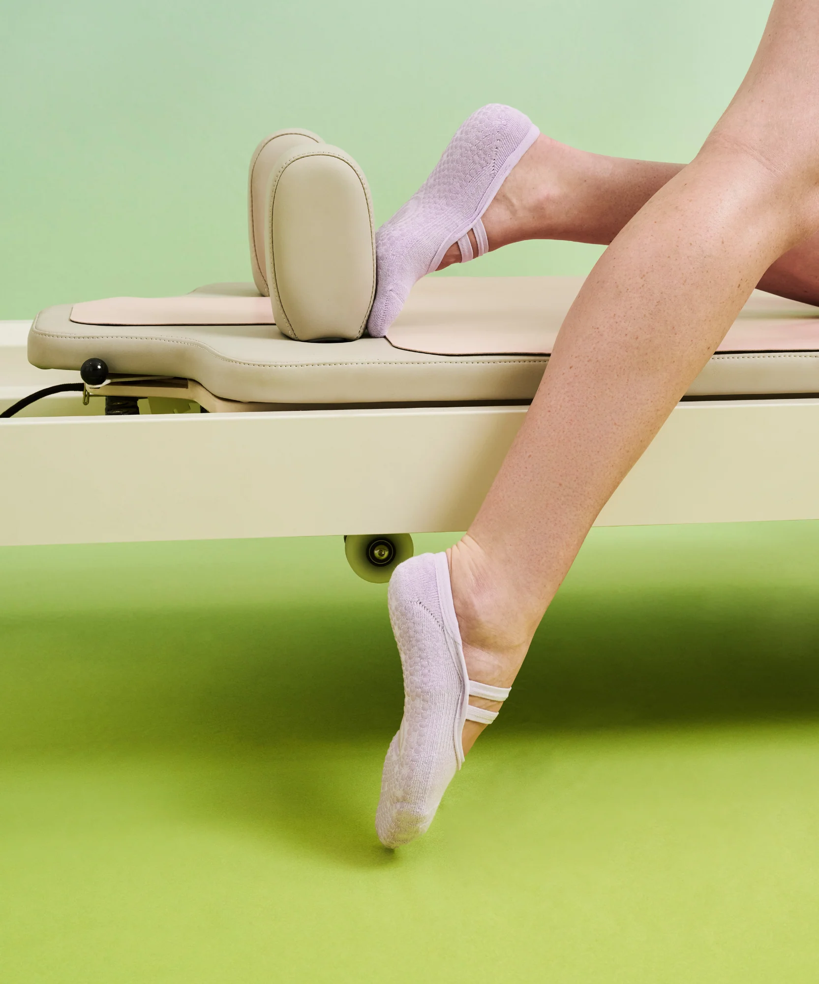 Ballet Grip Socks - Lavender Haze