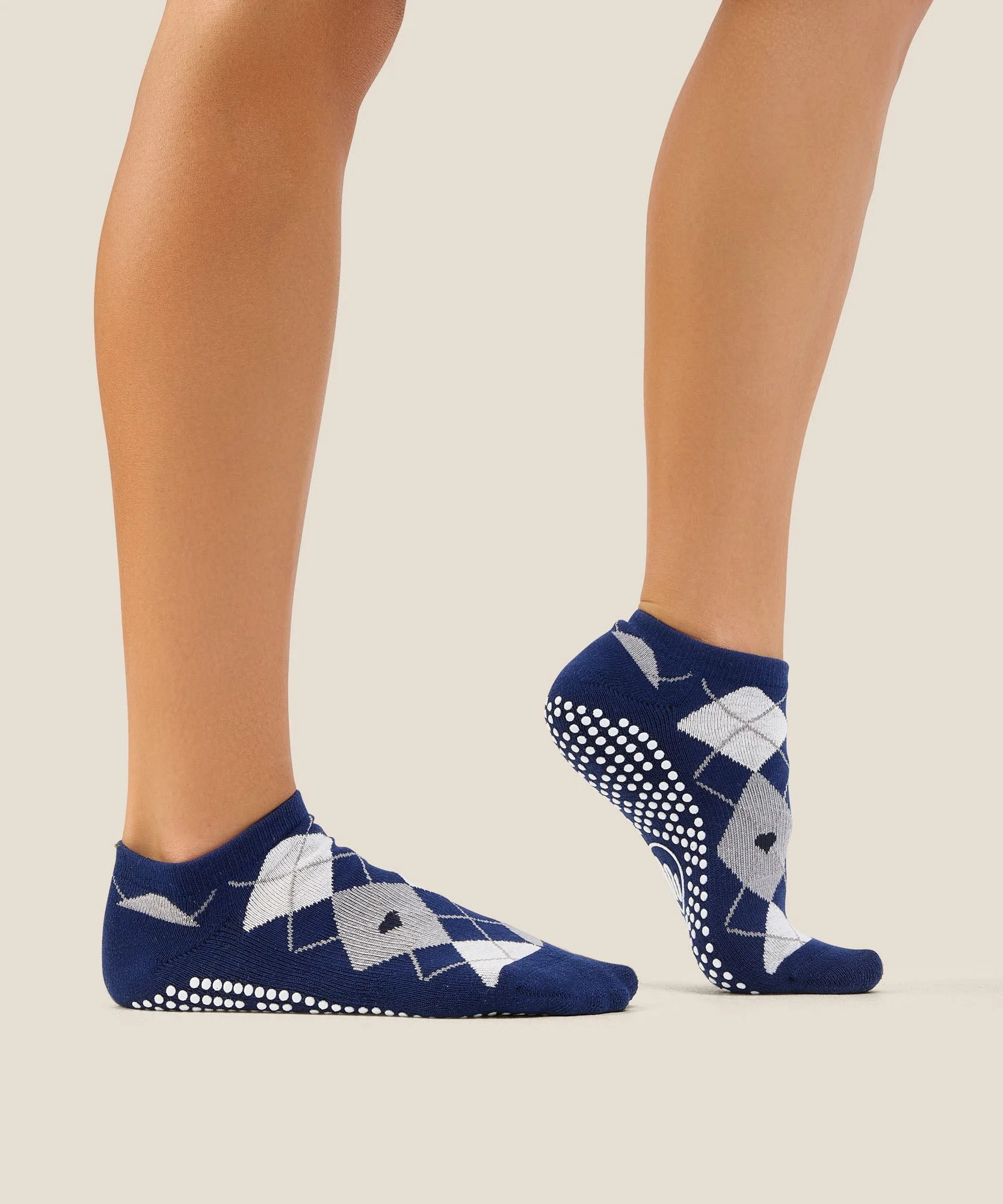 Low Rise Grip Socks - Argyle Navy - Image 4