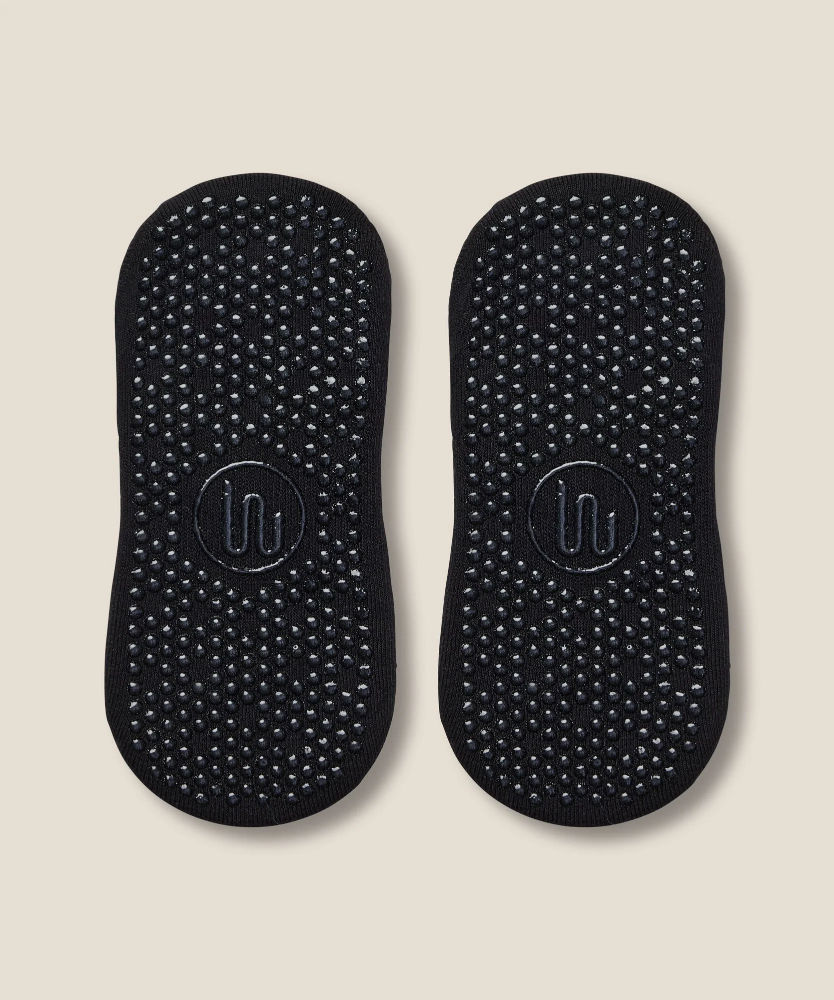 Low Rise Grip Socks - Gem Black - Image 4