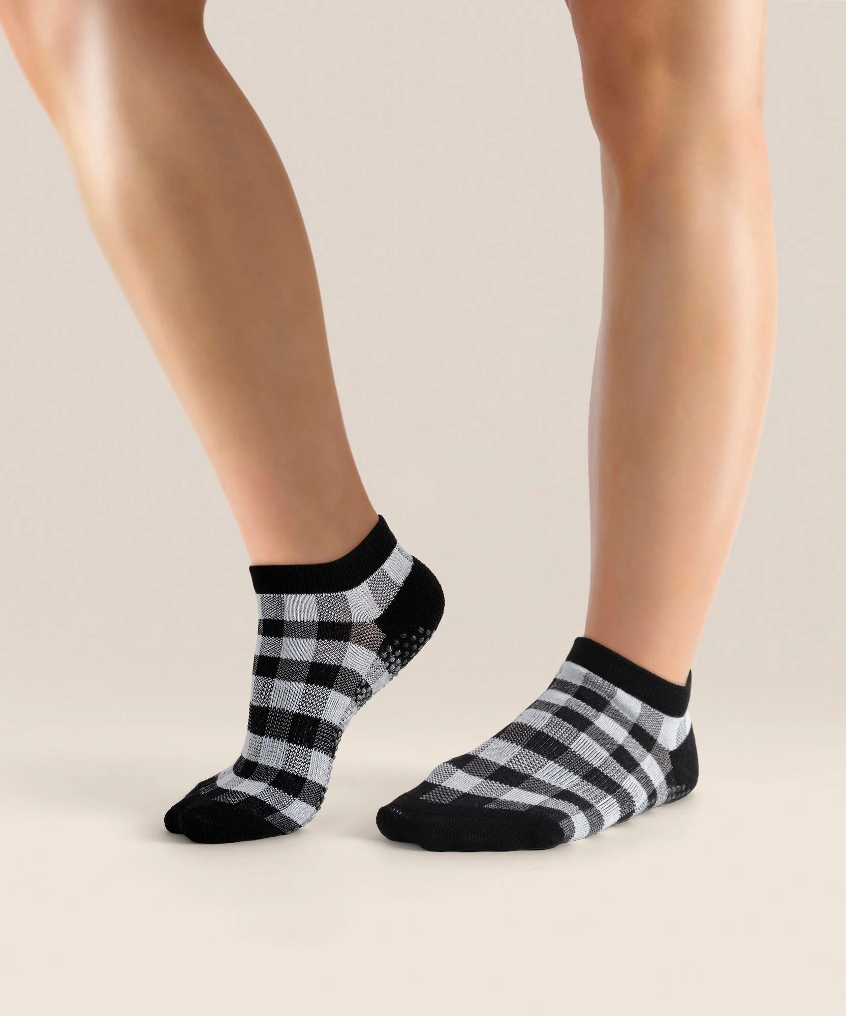 Low Rise Grip Socks - Monochrome Gingham - Image 3