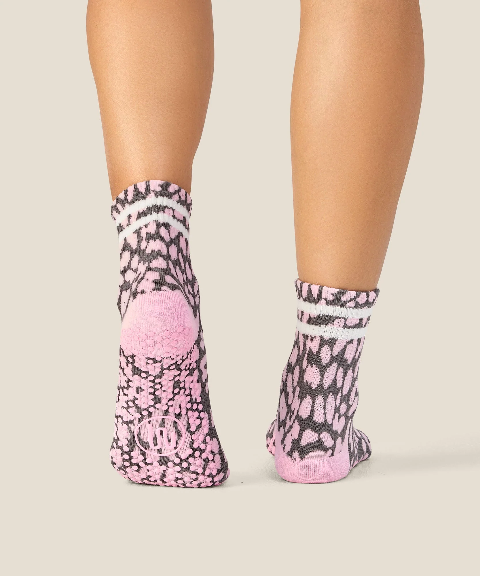 Crew Grip Socks - Cheetah Stripe Pink - Image 2