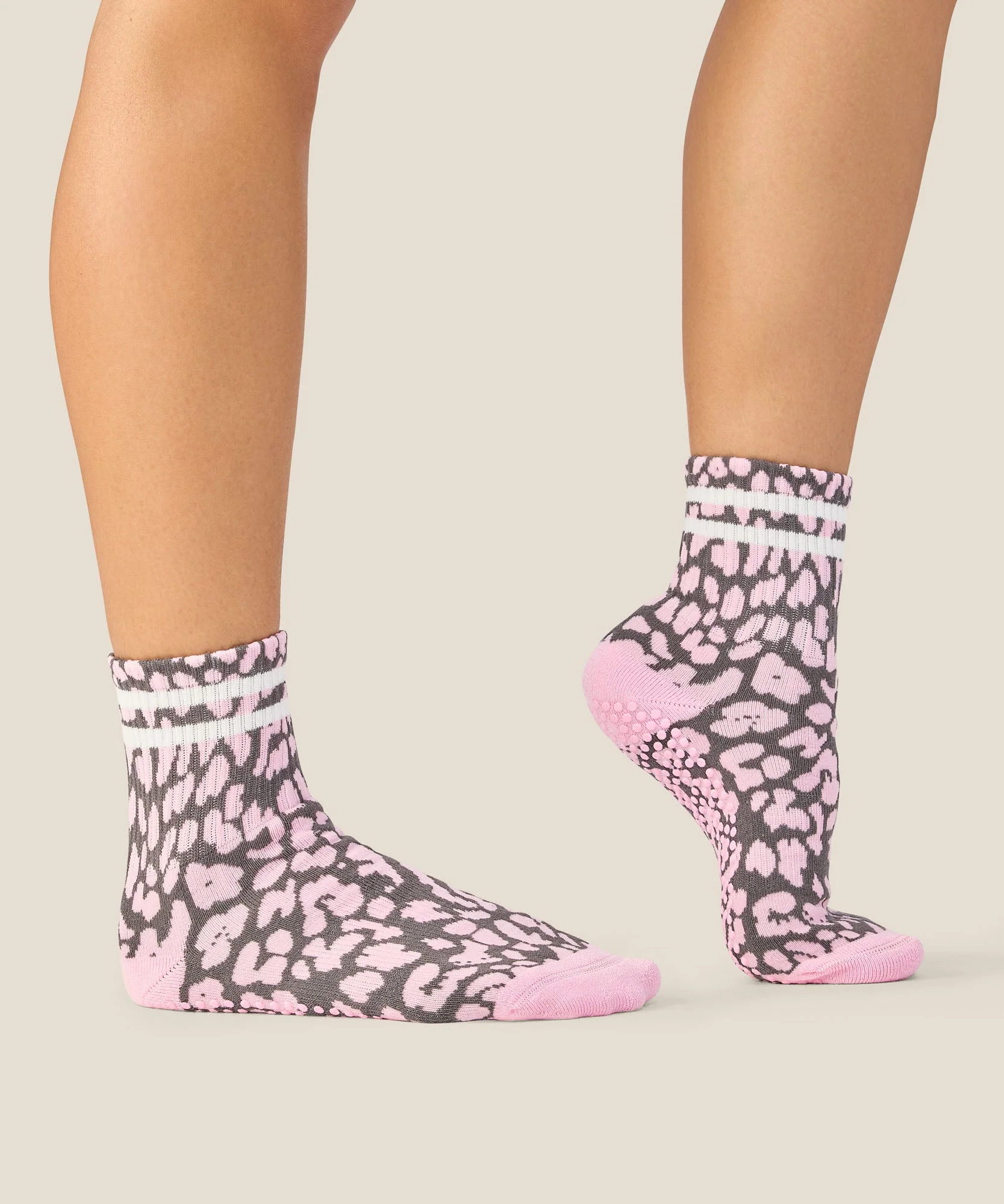 Crew Grip Socks - Cheetah Stripe Pink - Image 3