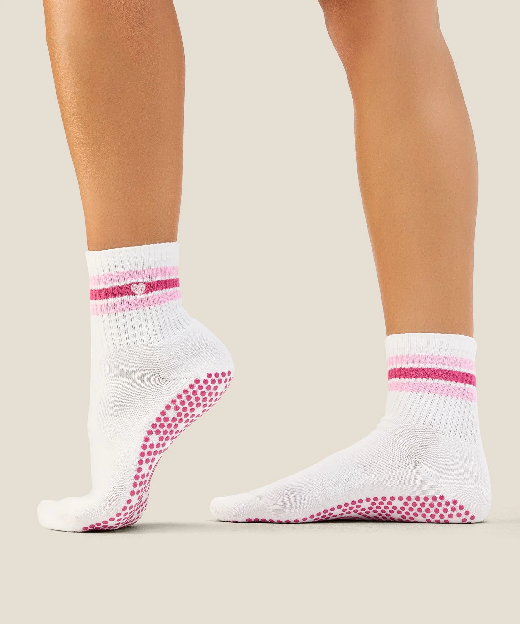 Crew Grip Socks - Mini-Heart Stripe Ivory