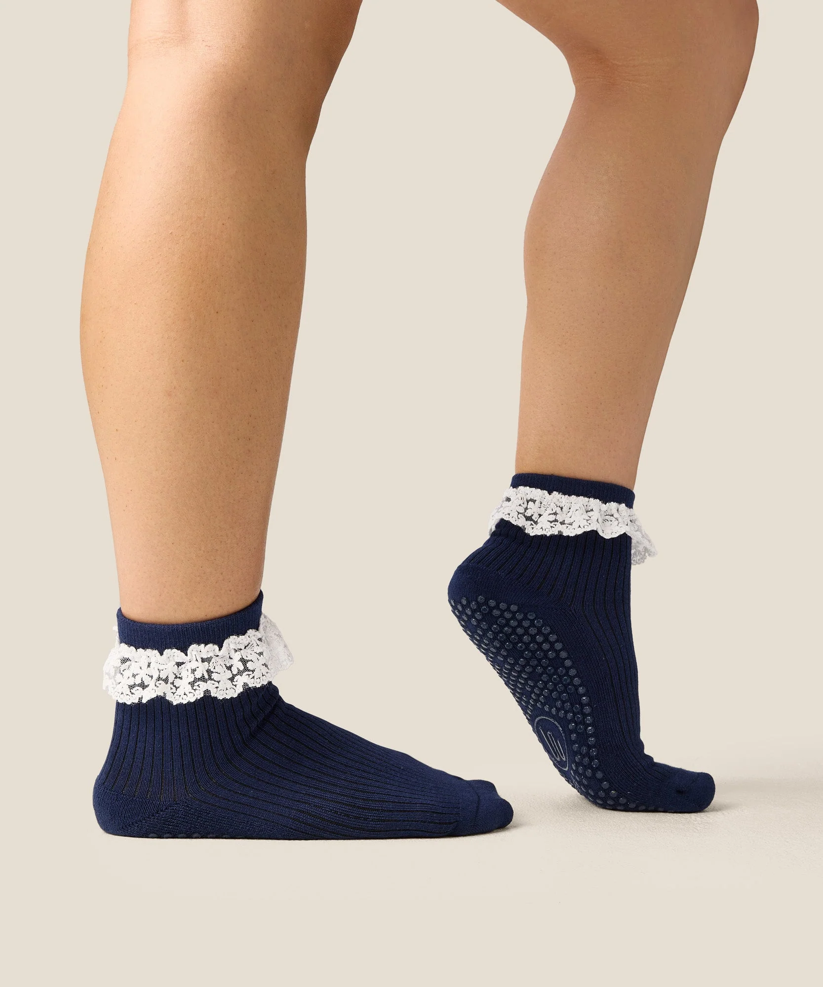 Quarter Crew Grip Socks - Lovers Lace Navy - Image 3
